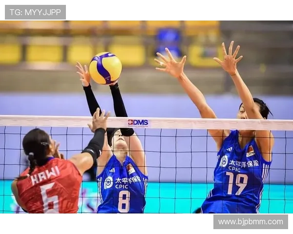 中国女排逆袭大逆转力克日本队成功晋级世界杯四强 中国女排逆袭大逆转力克日本队成功晋级世界杯四强