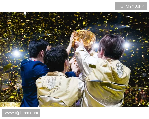 NBA狼队全新赛季崛起之路揭示年轻核心如何引领球队再度冲击巅峰 NBA狼队全新赛季崛起之路揭示年轻核心如何引领球队再度冲击巅峰