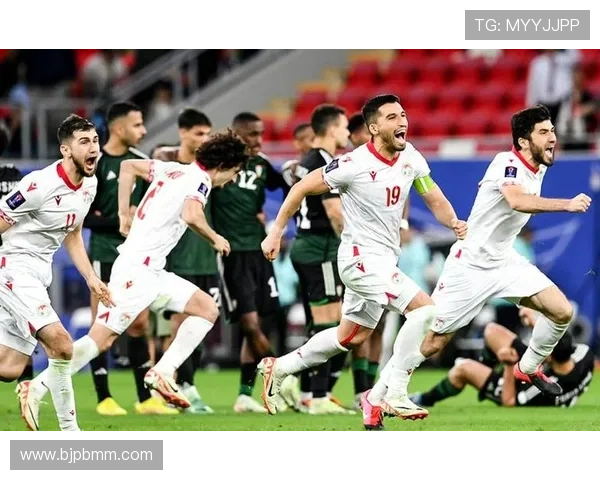 国足再创佳绩强势晋级亚洲杯八强全场激情点燃球迷热血