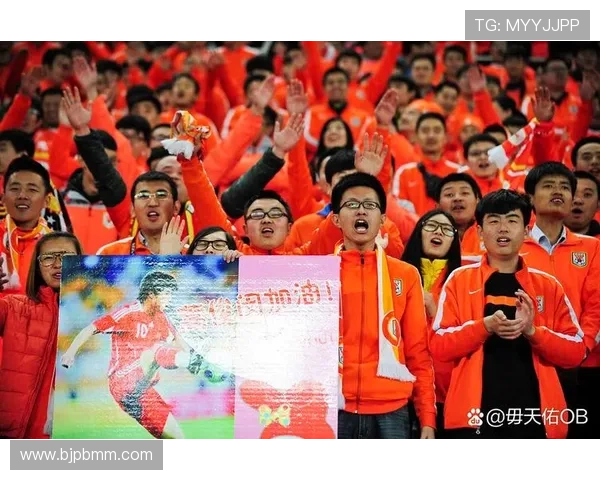 国足新星闪耀赛场全场两球一助攻助力球队逆转夺得关键胜利