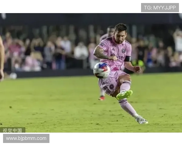 梅西离开巴黎圣日耳曼后加盟国际米兰震撼转会市场引发热议