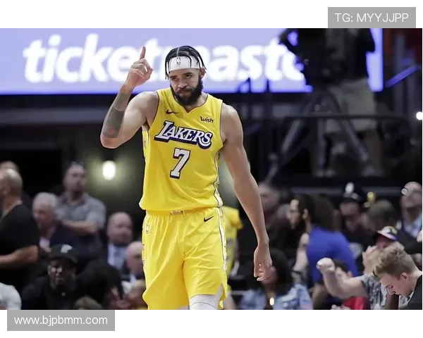 浓眉伤情更新,湖人内线核心预计缺席未来一场关键比赛 浓眉伤情更新,湖人内线核心预计缺席未来一场关键比赛