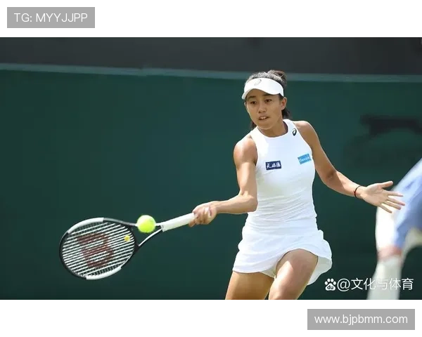 网球世界最新动态：顶级选手赛季回顾与未来赛事展望