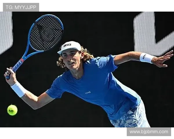 网球赛场风云再起 新星崛起挑战大满贯老将 荣耀与压力并存