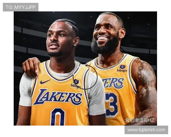 詹姆斯领衔湖人全力出击 新赛季目标冲击总冠军 詹姆斯领衔湖人全力出击 新赛季目标冲击总冠军