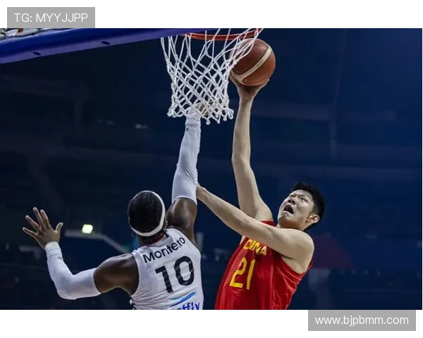 中国男篮全力备战世界杯首场对决，豪强集结誓师战斗力全面提升