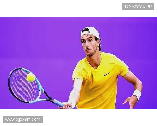 新赛季网球赛场风云再起多位名将强势回归年轻新星崭露头角掀竞争高潮