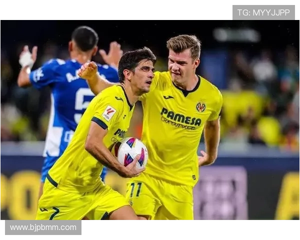 比利亚雷亚尔新赛季备战加速主帅强调阵容稳定与青训融合发展蓝图