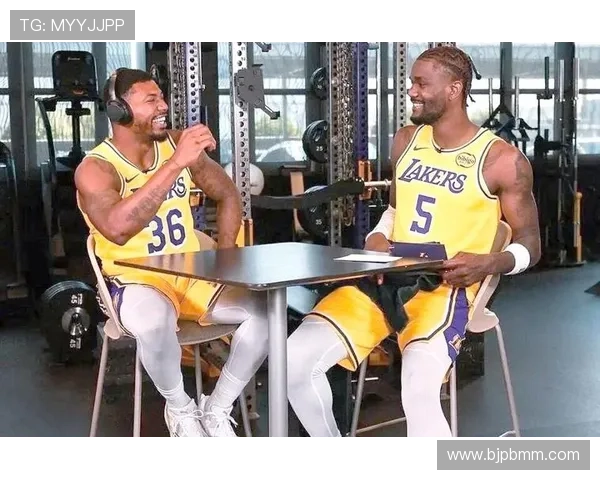 湖人队签约新援增强阵容深度 詹姆斯领衔迎战全新赛季挑战