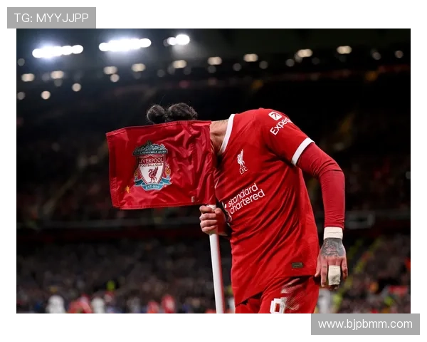 豪门鏖战再起欧洲足坛劲旅争夺冠军席位新篇章激战正酣引爆球迷热议